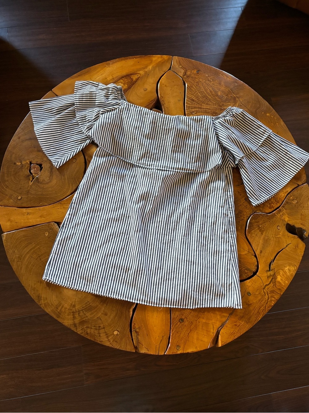 Women's Off Shoulder Striped Ruffle Sleeve Blouse / Mini Dress